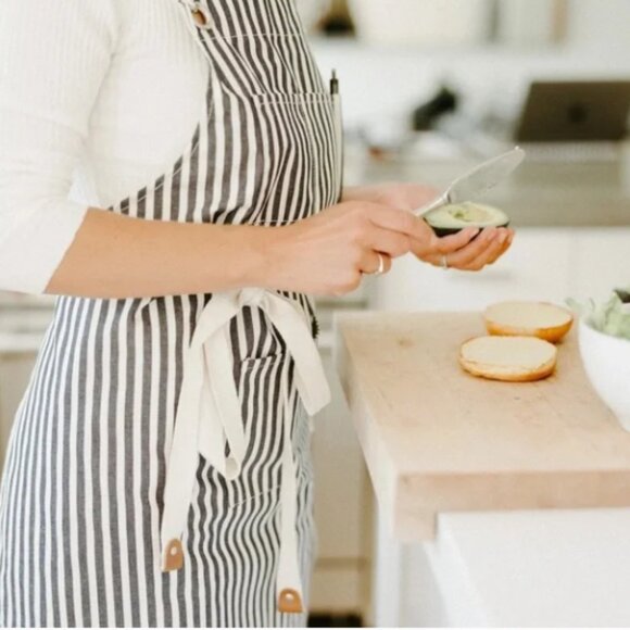 Business & Pleasure Co. The Kitchen Apron- Lauren’s Navy Stripe NWT - Picture 2 of 12